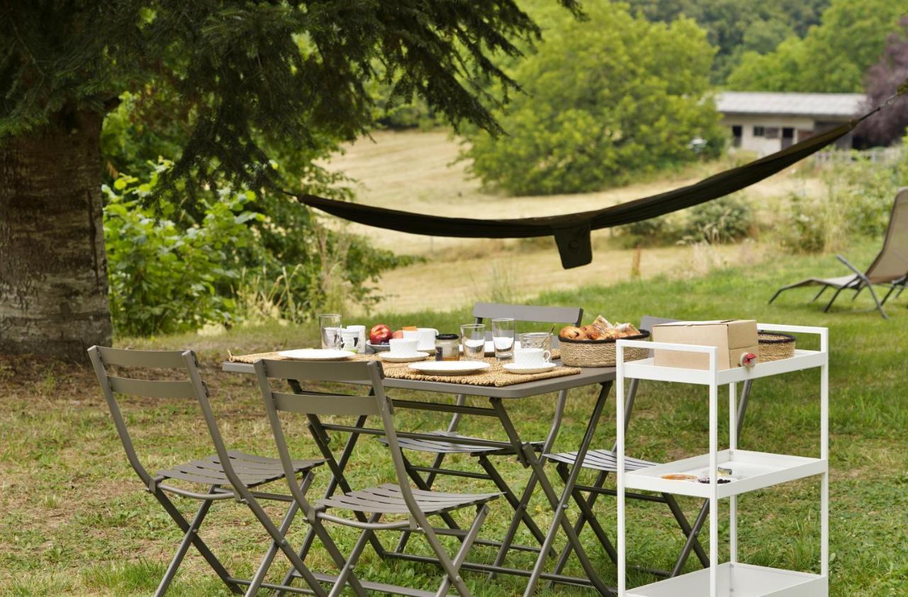 Une Pause En Correze Sarroux 외부 사진