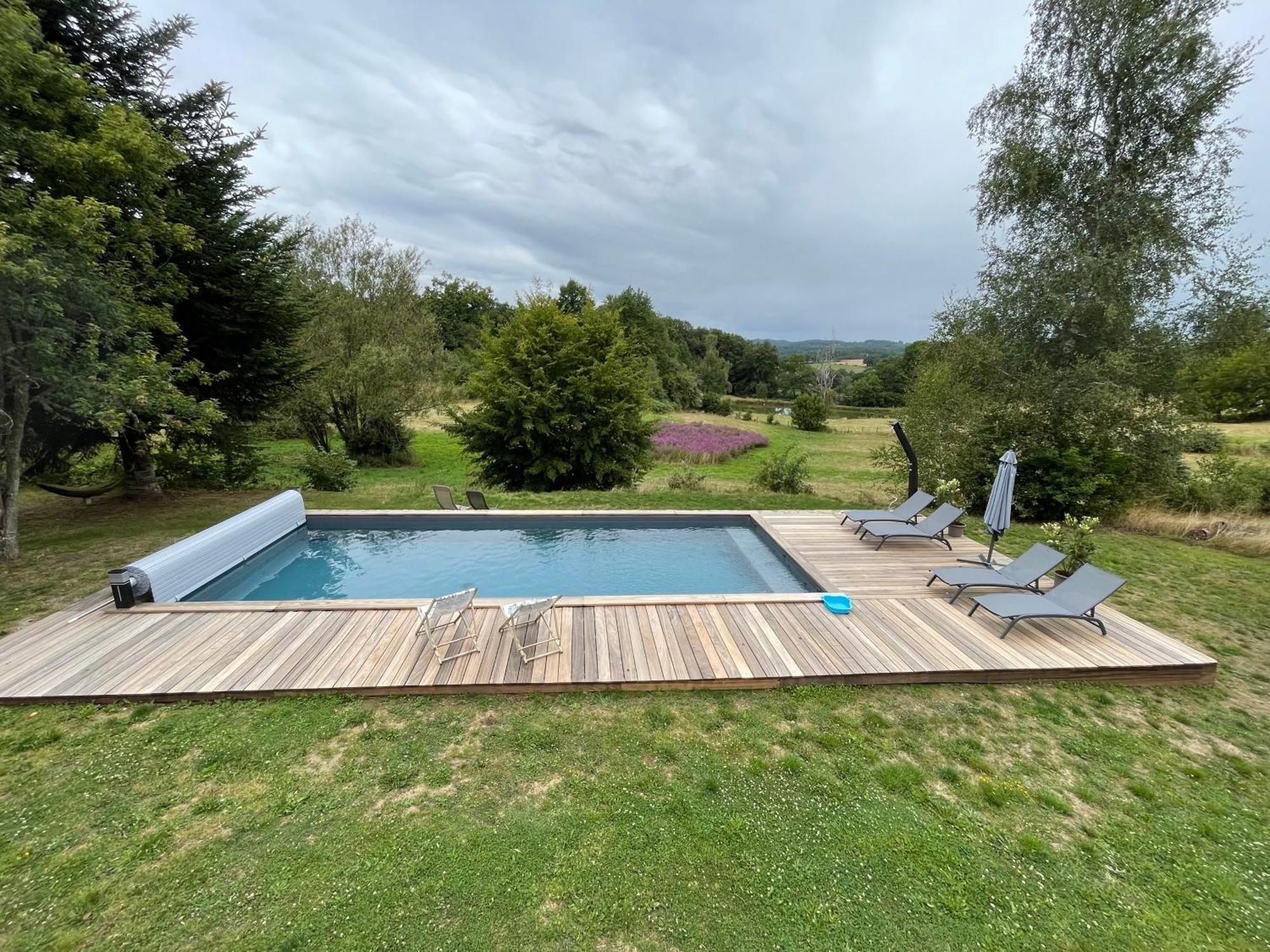 Une Pause En Correze Sarroux 외부 사진