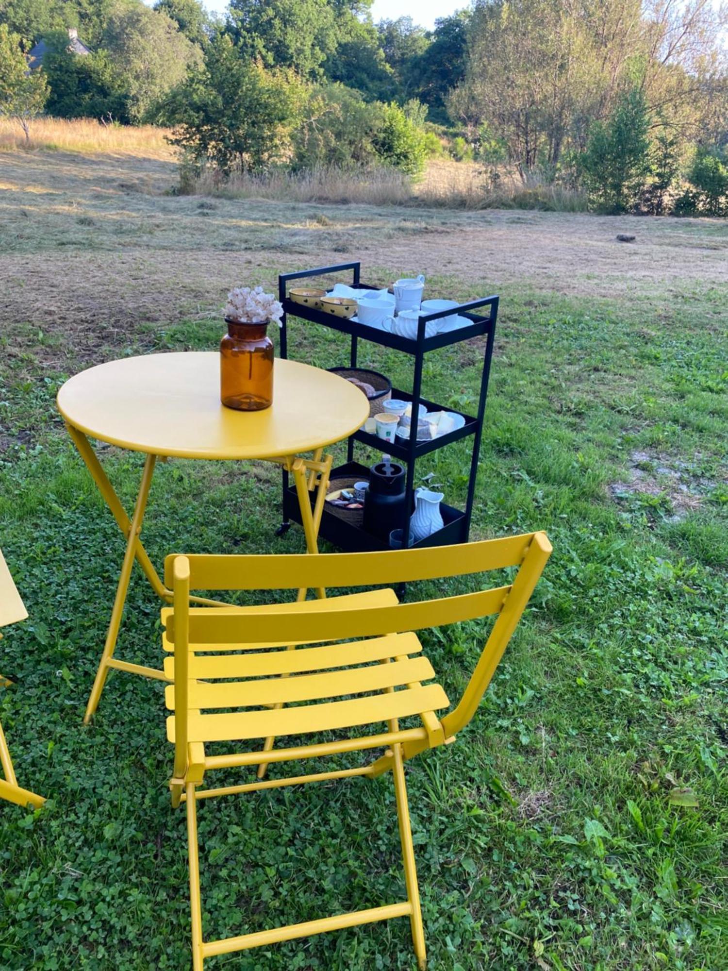 Une Pause En Correze Sarroux 외부 사진